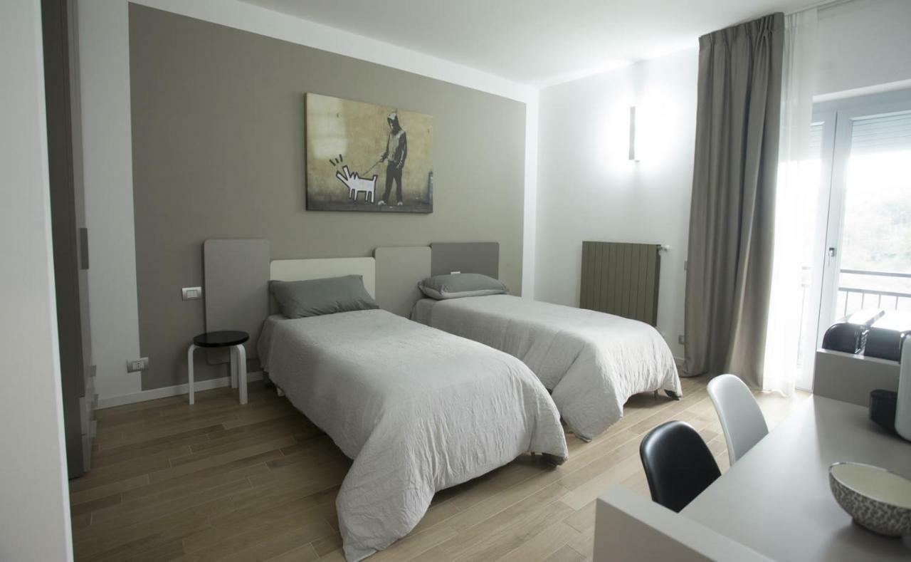 Il Posto Accanto Hotell Avellino Exteriör bild